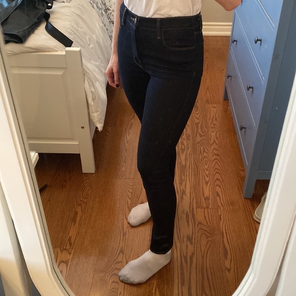 J Brand Dark Wash Skinny Jeans (Stretch) - Picture 3 of 5